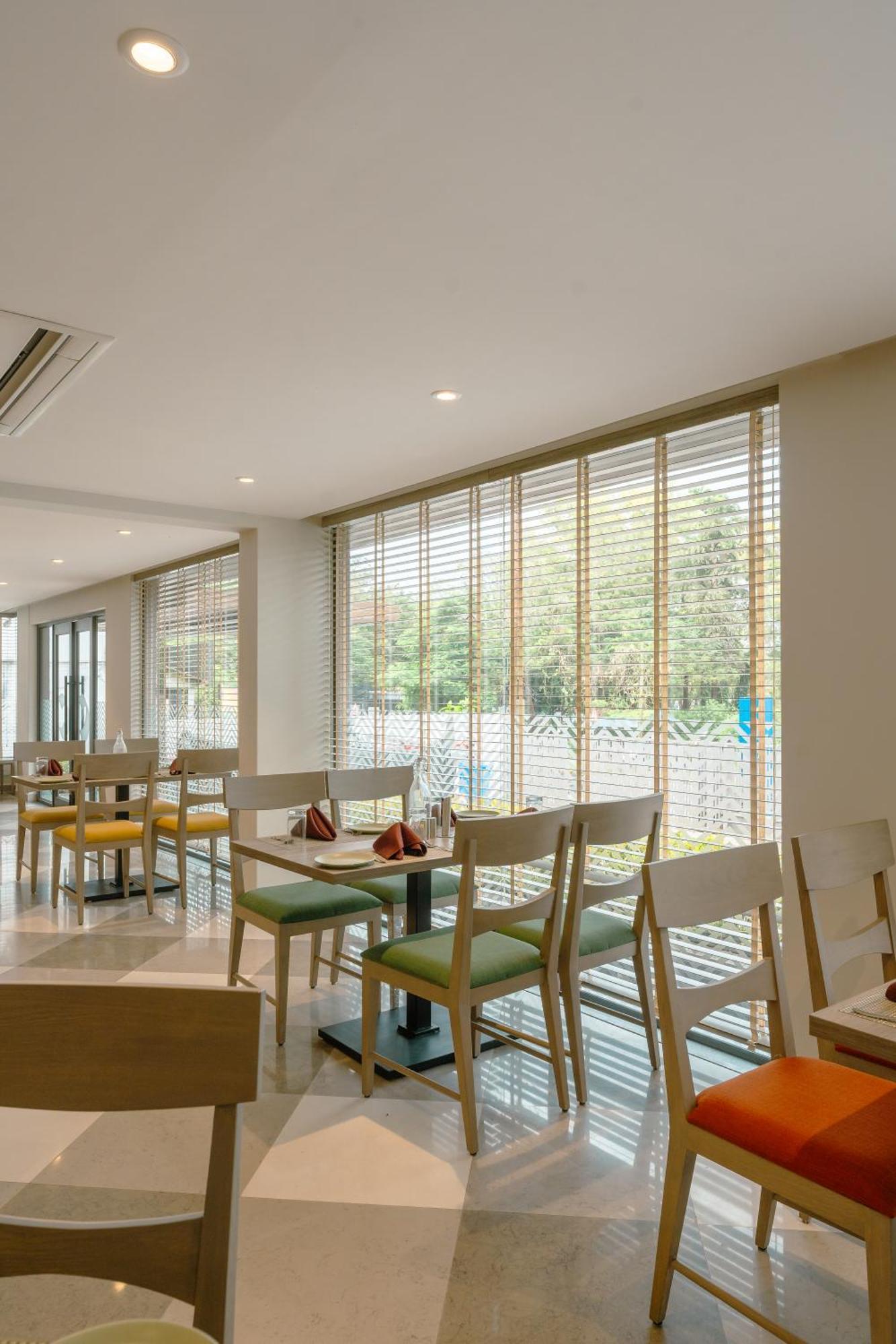 Comfort Inn Elite Jua 外观 照片